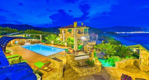 Sarti Apartment | Talizeti Home - Adults Only