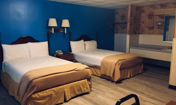 Shenandoah Hotel | Tall Corn Inn