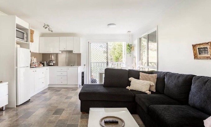 Foxground Cabin | Tall Fig BnBnEntire guesthouse in Foxground, Australia