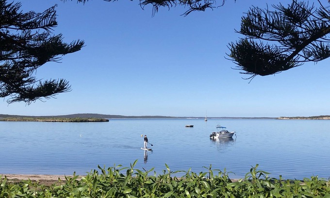 Lake Wangary House | Tall Pines Beach House, Mount Dutton Bay. Beachfront paradise.