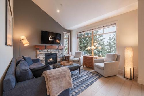 Nordic Estates House | Taluswood Bluffs by Outpost Whistler