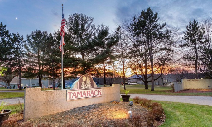 Lake Delton House | Tamarack Wisconsin Dells a Ramada by Wyndham