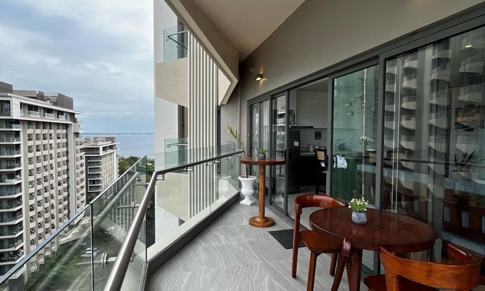 Maribago Condo | Tambuli Condo 1 bedroom resort & spa near airport beach access amazing view
