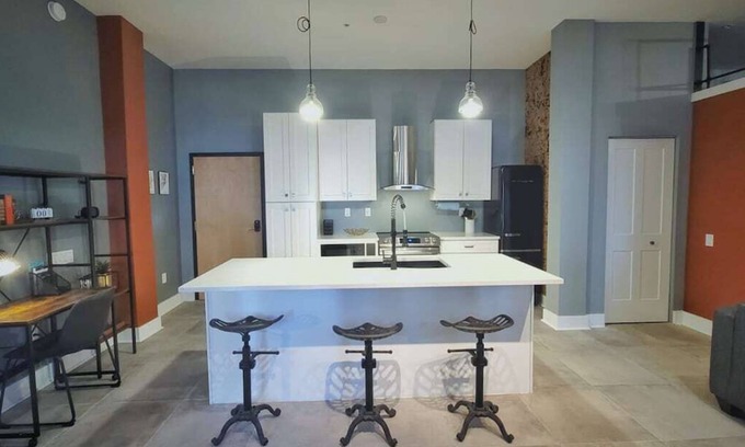 Tampa Heights Condo | Tampa FL condo · Beautiful & Amazing Loft Oasis!