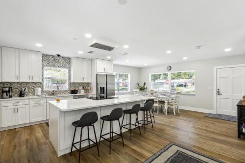 Riverside Heights House | Tampa Vacation Rental about 3 Mi to Downtown!