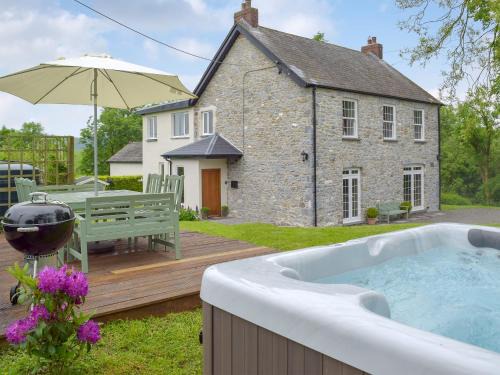 Narberth House | Tan Y Castell