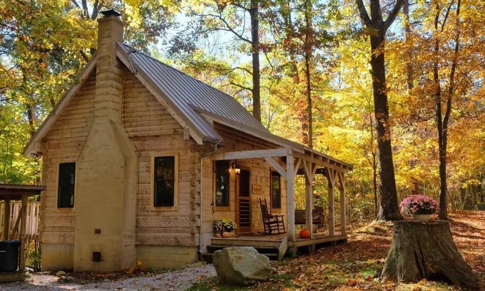 Rockbridge Cabin | Tanglewood Cabin in Hocking Hills (with WiFi)