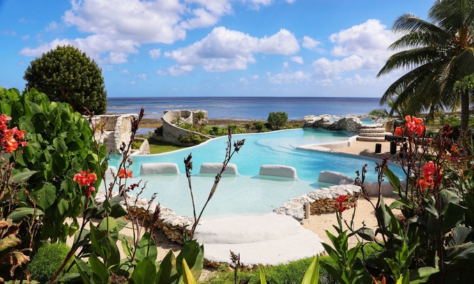 Green Hill Resort | Tanna Evergreen Resort & Tours