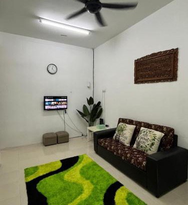 Kampung Sungai Pasir Kechil House | Tapak 173 by Sutera Hōmes