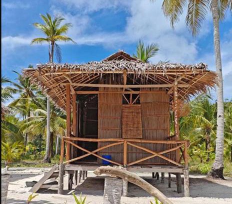 Pulau Fam House | Tarafudin Guest House