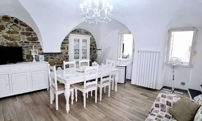 Terzorio Apartment | "TASTE OF PROVENCE" between Sea and Olive Trees.