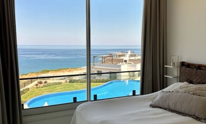 Bahceli Apartment | Tasteful apartment with immaculate seaview