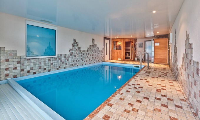 Ramscheid House | Tasteful holiday home with private pool