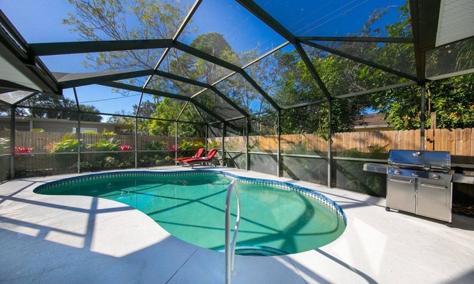 Ridge Wood Heights House | Tastefully remodeled pool home 7 minutes from the Siesta Key Beach