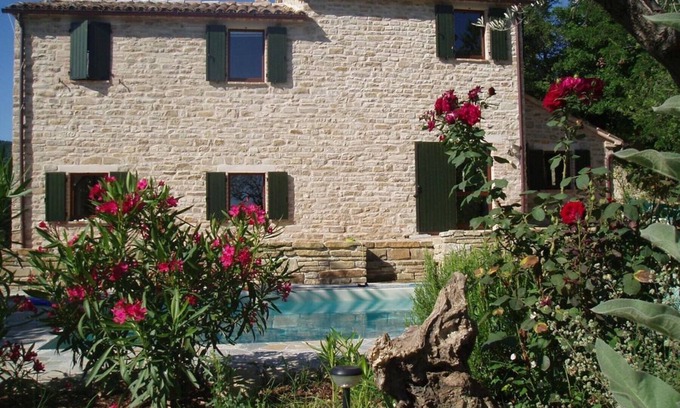 Cupramontana House | Tastefully renovated stone house with pool in a quiet hillside location with 2 apartments