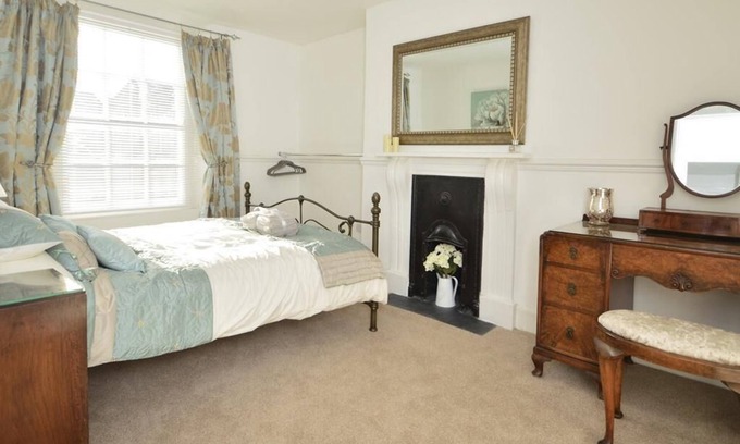 Tavistock House | Tavistock Town House