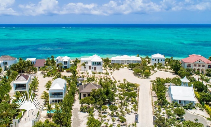 Providenciales House | TC Villas -Nutmeg Cottage -Romantic on Grace Bay Beach