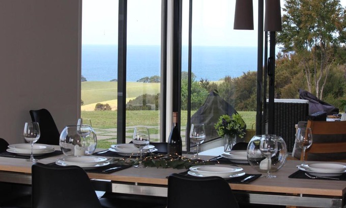 Taiharuru Villa | Te Kahu Pacific View