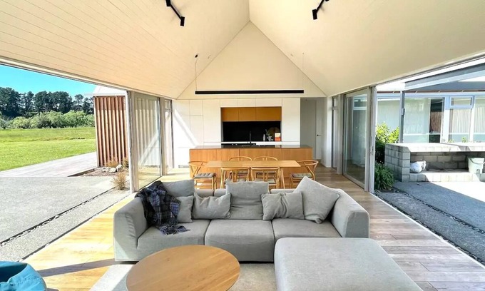 Broomfield Other | Te Whare Waiparann