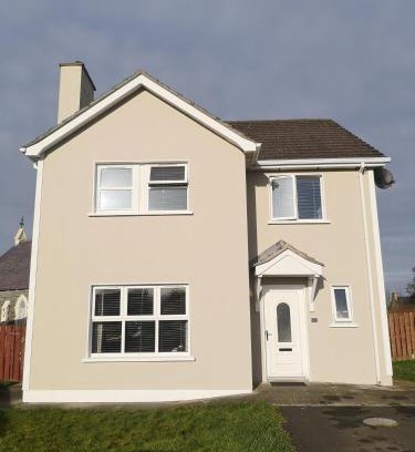 Newtown Cunningham House | Teach Abhaile Donegal