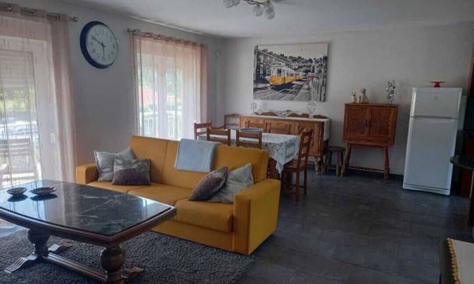 Povoa de Lanhoso House | Teacher's House