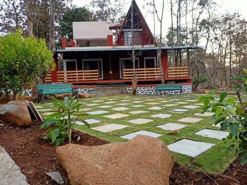 Ambavna House | teak trail