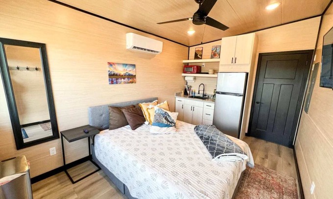 Leigh Creek Estates House | Teeny Teton Home with Panoramic View