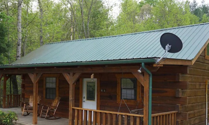 Tellico Plains Cabin | Tellico Cabins, Cowboy cabin with hot tub.