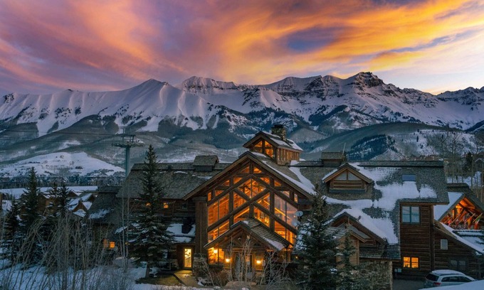 Mountain Village Apartment | Telluride Studio - Walk to Gondola!