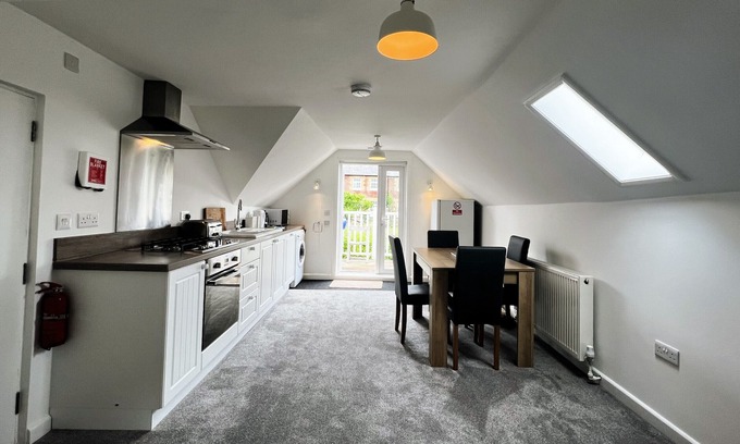 Freshwater Bay Apartment | Temperance