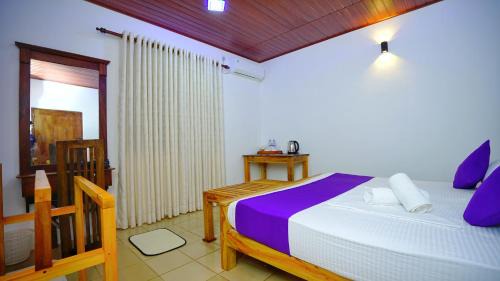 Dambulla House | Temple Entrance Villa