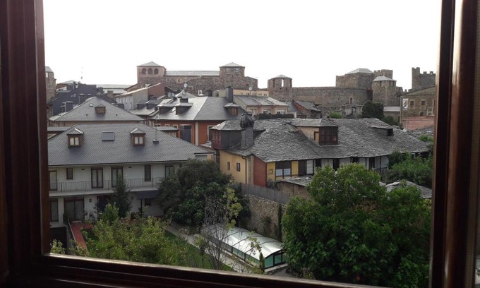 Ponferrada Apartment | TEMPLE