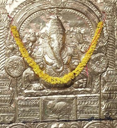 Kanchipuram House | Temple View Guest House Non AC and No Car Parking Near Kamatchi Amman Temple