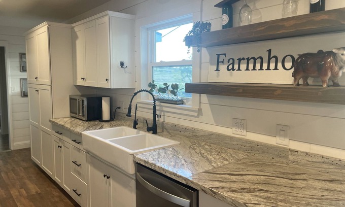 Templeton House | Templeton Vineyard Farmhouse in the Heart of Wine Country