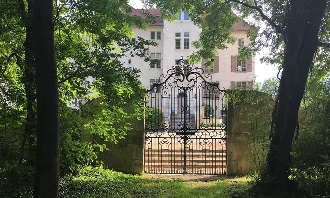 Fontaine Apartment | Tempologis - Chateau de la Rochette