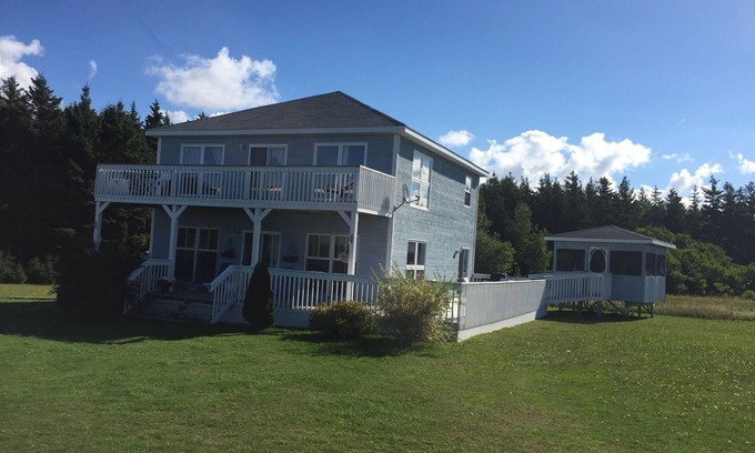 Blooming Point House | Ten Dunes View Beach House, Amazing Beaches!
