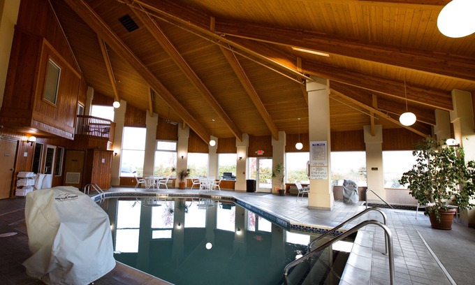 Moses Lake Hotel | Ten Pin Inn & Suites