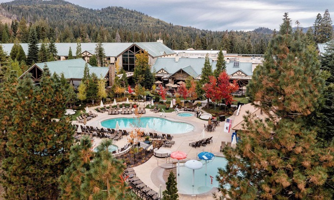Fish Camp Resort | Tenaya at Yosemite