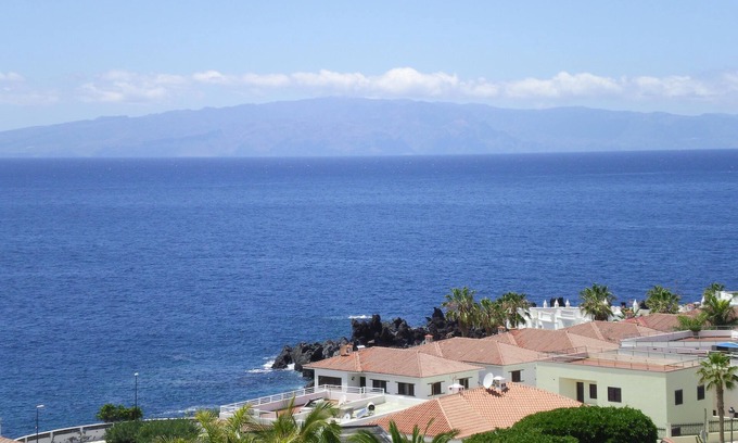 Santiago del Teide Apartment | Tenerife, Playa La Arena: free wifi, beach 300 meters away, communal swimming pool