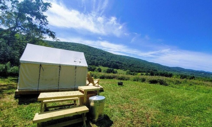 Poughquag RV Rental | Tentrr Signature Site - Maybrook Farm - The Ridge