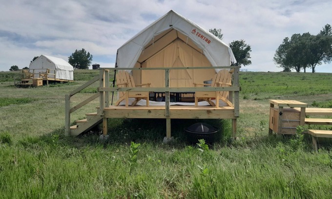 Loup City RV Rental | Tentrr State Park Site - Nebraska Sherman SRA – Redwood Lakeview C – Single Ca