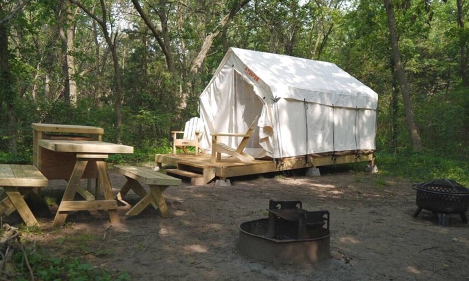 Burbank RV Rental | Tentrr State Park Site - Nebraska Ponca State Park – Buffalo Run E – Single Ca
