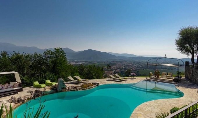 Colombaro House | Tenuta La Maronera by Interhome
