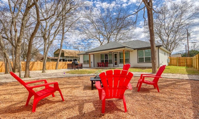 New Braunfels House | Tequila Mockingbird