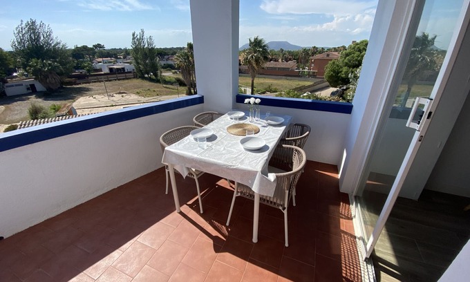 Mas Pinell Apartment | TER 32D - Renovated apartment near the beach and with A/C