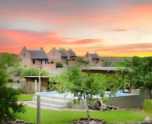 Beaufort West Cabin | Teri-Lemveli Lodge