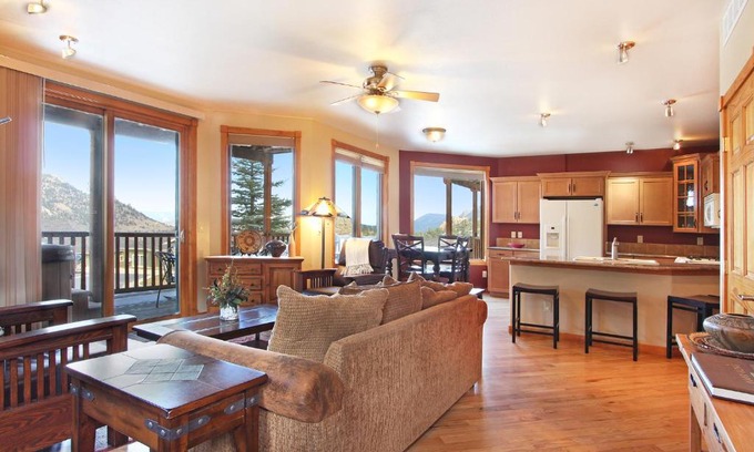 Estes Park Apartment | Terra Tomah Mountain 40B Condo