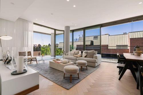 The Rocks Apartment | Terrace Boutique in the Heart of The Rocks