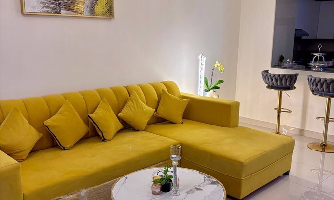 Al Satwa Apartment | Terrace stunning Burj view , 2 bedroom apartment 5 mins to dubai mall