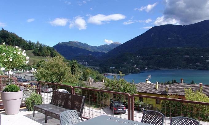 Susa Apartment | Terrace with super lake view